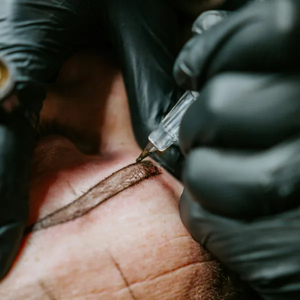 Contraindicaciones del Microblading: Quién No Debería Hacérselo