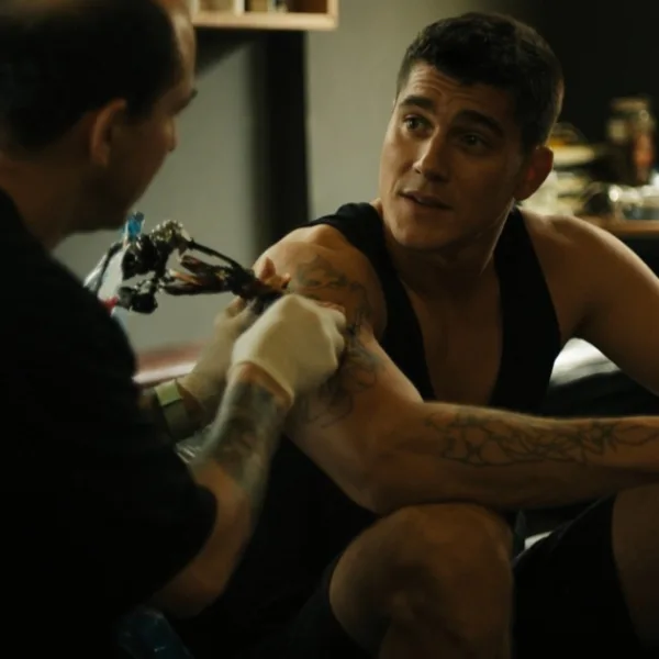 Tatuajes y Deporte: Cuándo Volver al Gimnasio Tras Tatuarte — tatuaje y gimnasio